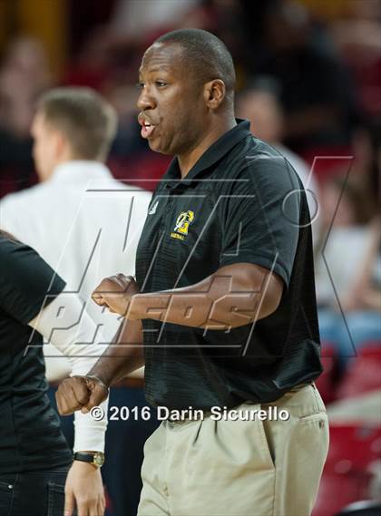 Thumbnail 2 in Gilbert vs. Hamilton (AIA D1 Quarterfinal)  photogallery.