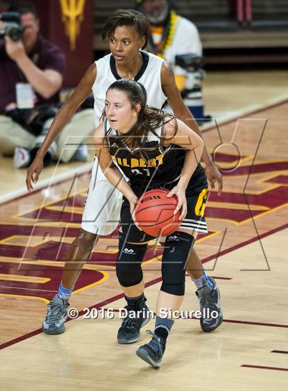 Thumbnail 1 in Gilbert vs. Hamilton (AIA D1 Quarterfinal)  photogallery.