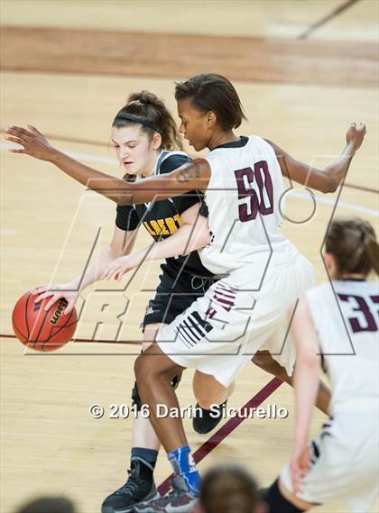 Thumbnail 1 in Gilbert vs. Hamilton (AIA D1 Quarterfinal)  photogallery.