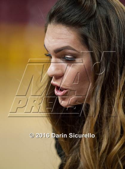 Thumbnail 3 in Gilbert vs. Hamilton (AIA D1 Quarterfinal)  photogallery.