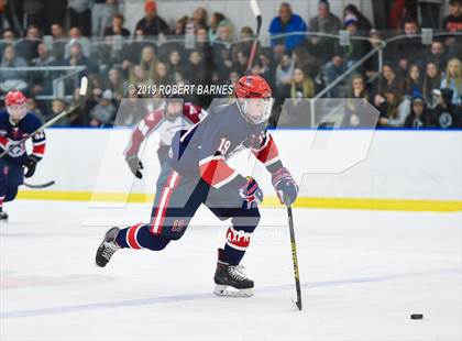Thumbnail 2 in Holy Ghost Prep @ Father Judge (Thanksgiving Classic) photogallery.