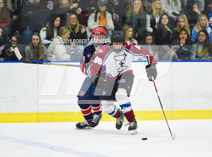 Thumbnail 3 in Holy Ghost Prep @ Father Judge (Thanksgiving Classic) photogallery.