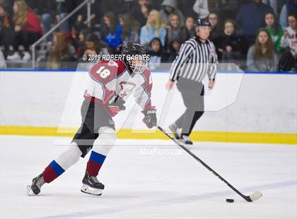 Thumbnail 3 in Holy Ghost Prep @ Father Judge (Thanksgiving Classic) photogallery.