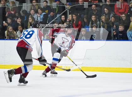 Thumbnail 3 in Holy Ghost Prep @ Father Judge (Thanksgiving Classic) photogallery.