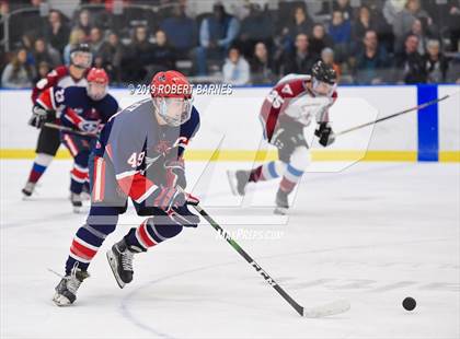 Thumbnail 2 in Holy Ghost Prep @ Father Judge (Thanksgiving Classic) photogallery.