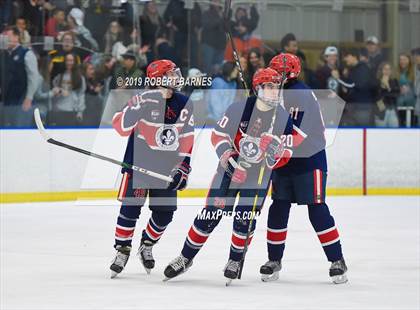 Thumbnail 3 in Holy Ghost Prep @ Father Judge (Thanksgiving Classic) photogallery.