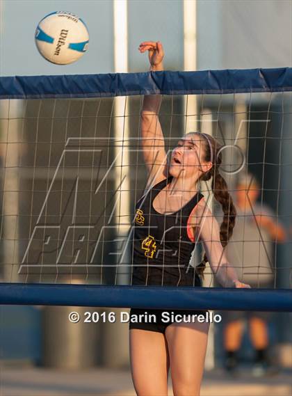 Thumbnail 3 in Xavier College Prep vs. Salpointe Catholic (AIA D1 Final) photogallery.