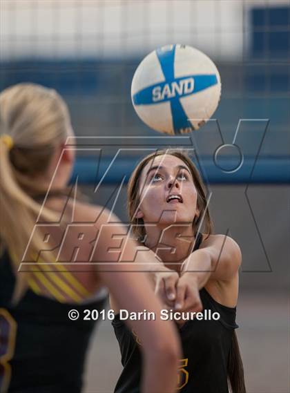 Thumbnail 1 in Xavier College Prep vs. Salpointe Catholic (AIA D1 Final) photogallery.