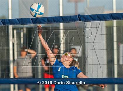 Thumbnail 2 in Xavier College Prep vs. Salpointe Catholic (AIA D1 Final) photogallery.
