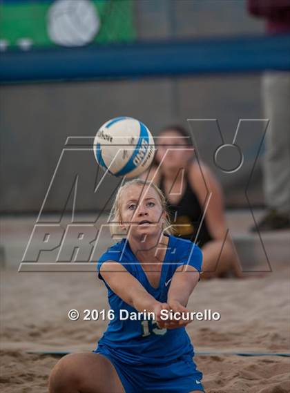 Thumbnail 1 in Xavier College Prep vs. Salpointe Catholic (AIA D1 Final) photogallery.