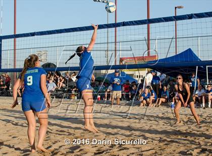 Thumbnail 2 in Xavier College Prep vs. Salpointe Catholic (AIA D1 Final) photogallery.