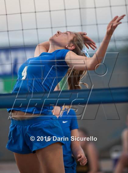 Thumbnail 1 in Xavier College Prep vs. Salpointe Catholic (AIA D1 Final) photogallery.