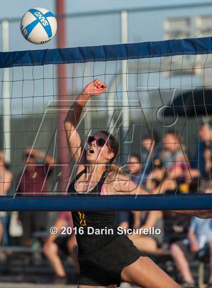 Thumbnail 3 in Xavier College Prep vs. Salpointe Catholic (AIA D1 Final) photogallery.