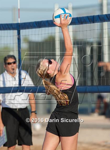 Thumbnail 2 in Xavier College Prep vs. Salpointe Catholic (AIA D1 Final) photogallery.
