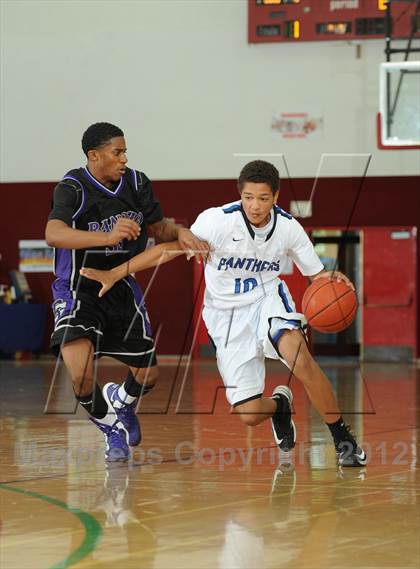 Thumbnail 3 in Rancho Cucamonga vs. Diamond Ranch (MaxPreps Holiday Classic) photogallery.