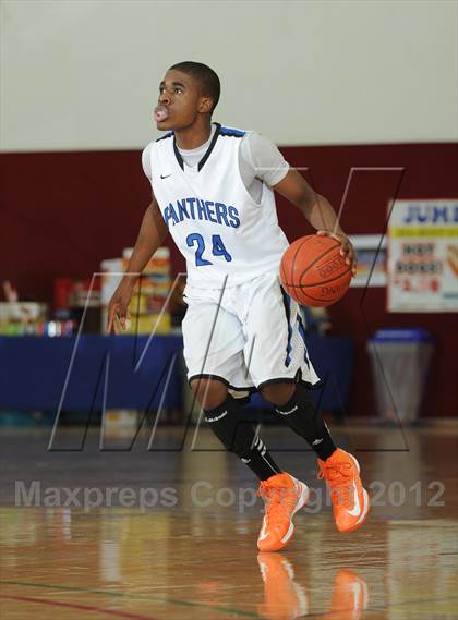 Thumbnail 2 in Rancho Cucamonga vs. Diamond Ranch (MaxPreps Holiday Classic) photogallery.