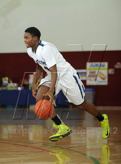 Thumbnail 3 in Rancho Cucamonga vs. Diamond Ranch (MaxPreps Holiday Classic) photogallery.