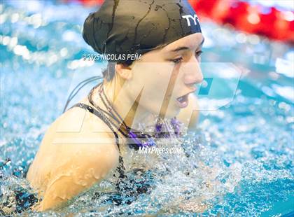 Thumbnail 2 in Albuquerque Public Schools Meet #5 photogallery.