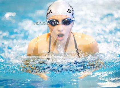 Thumbnail 2 in Albuquerque Public Schools Meet #5 photogallery.