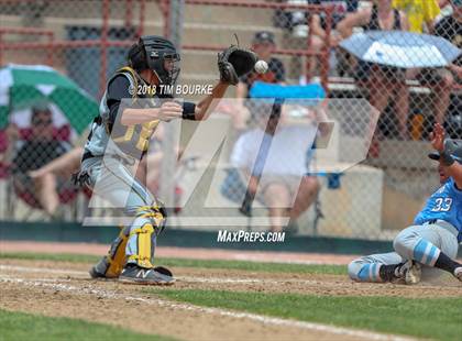 Thumbnail 2 in Arapahoe vs Mountain Range (CHSAA 5A Semifinal) photogallery.
