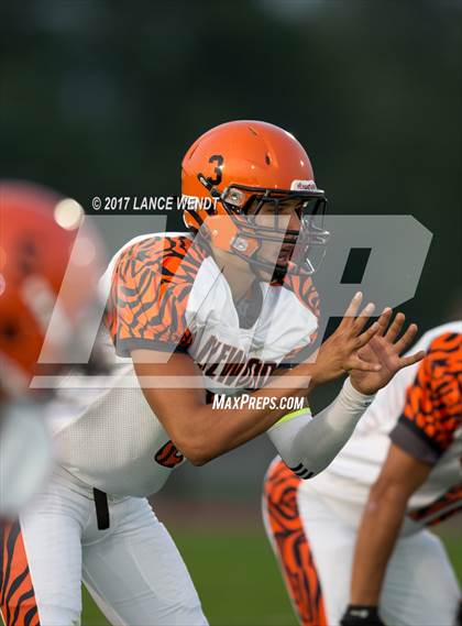 Thumbnail 3 in Lakewood @ Bear Creek photogallery.