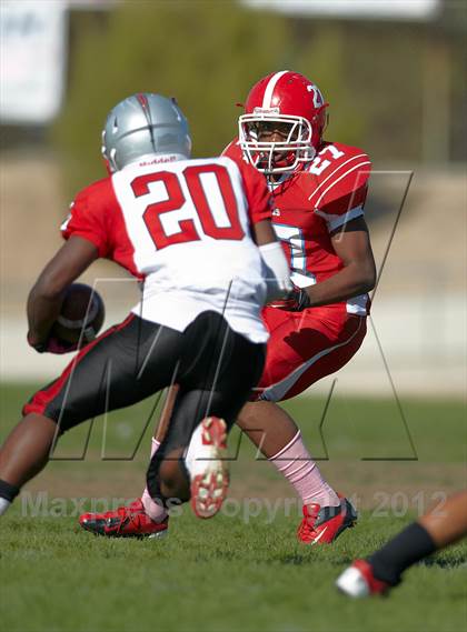 Thumbnail 1 in Antelope vs. Mira Loma photogallery.
