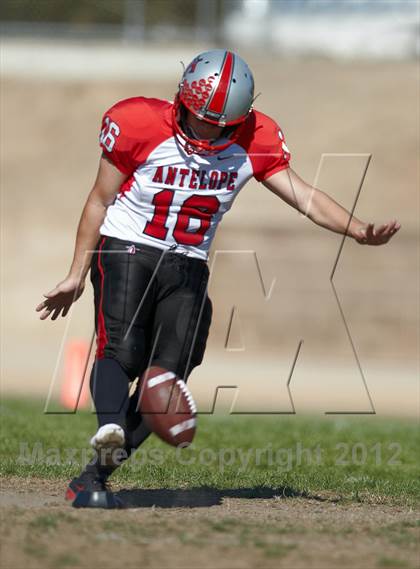 Thumbnail 2 in Antelope vs. Mira Loma photogallery.
