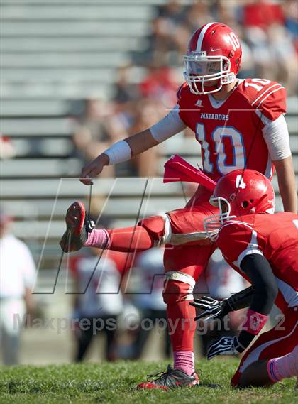 Thumbnail 1 in Antelope vs. Mira Loma photogallery.