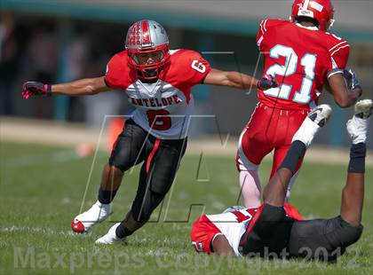 Thumbnail 2 in Antelope vs. Mira Loma photogallery.