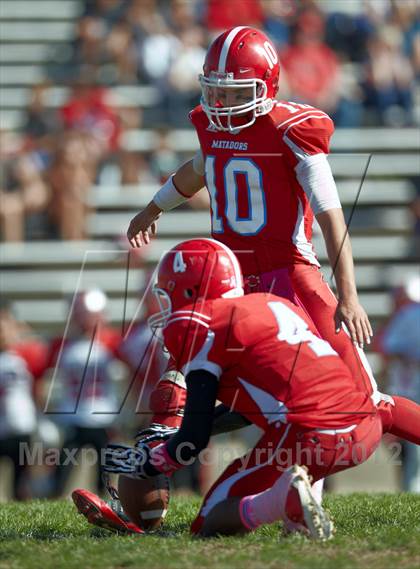 Thumbnail 2 in Antelope vs. Mira Loma photogallery.