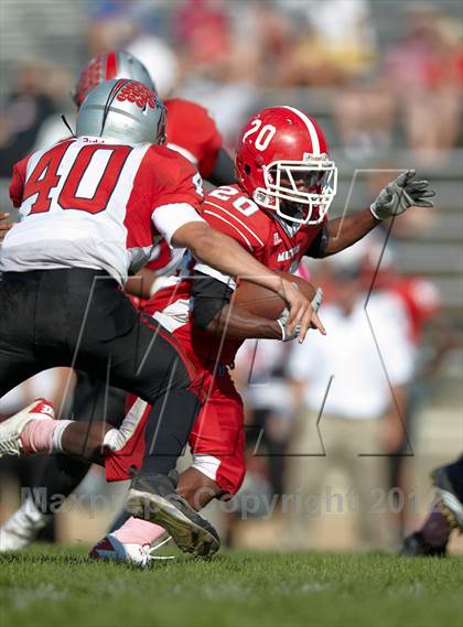 Thumbnail 2 in Antelope vs. Mira Loma photogallery.
