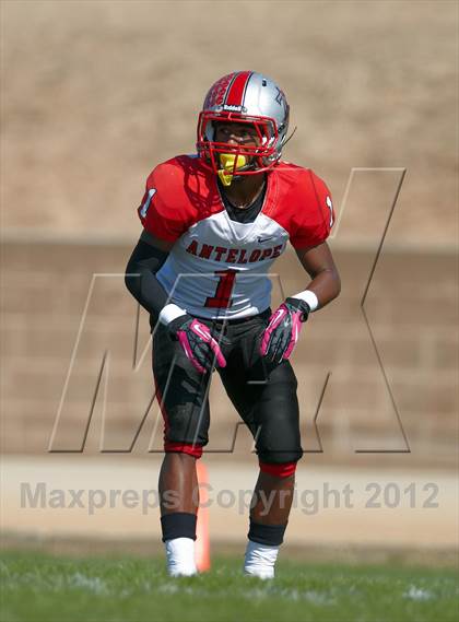 Thumbnail 3 in Antelope vs. Mira Loma photogallery.