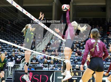 Thumbnail 2 in Klondike vs. Blum (UIL 1A Semifinal) photogallery.