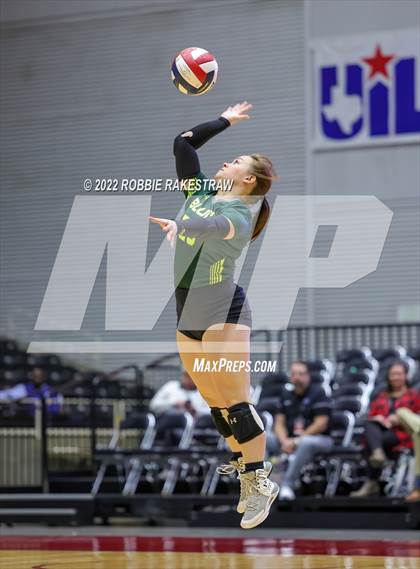 Thumbnail 2 in Klondike vs. Blum (UIL 1A Semifinal) photogallery.