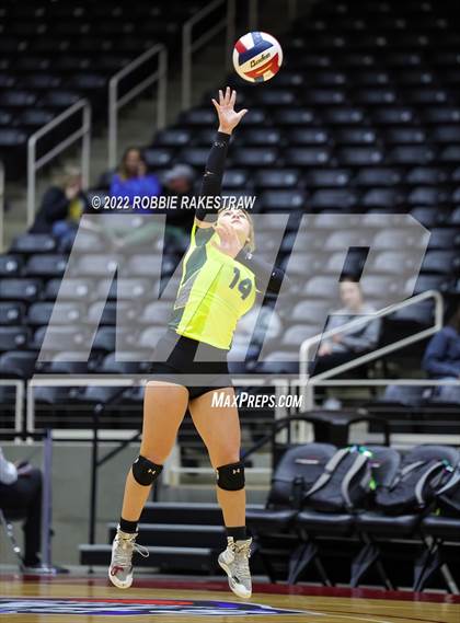 Thumbnail 2 in Klondike vs. Blum (UIL 1A Semifinal) photogallery.