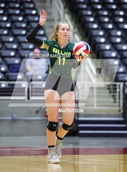 Thumbnail 1 in Klondike vs. Blum (UIL 1A Semifinal) photogallery.