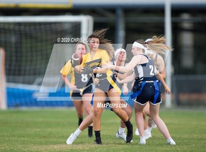 Thumbnail 3 in Alonso vs Steinbrenner photogallery.
