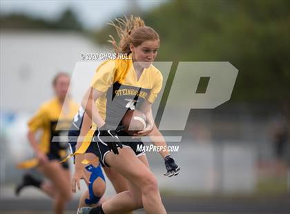 Thumbnail 2 in Alonso vs Steinbrenner photogallery.