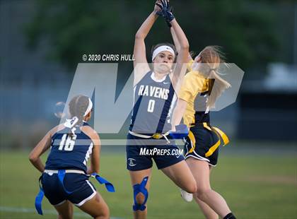 Thumbnail 3 in Alonso vs Steinbrenner photogallery.