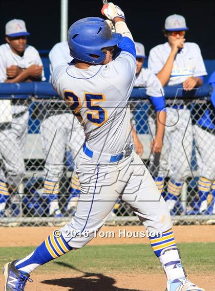 Thumbnail 2 in La Salle vs Bishop Amat photogallery.
