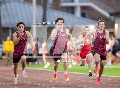 Thumbnail 2 in E.D. White(Catholic Relays) photogallery.