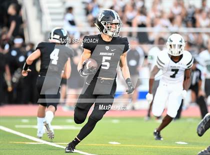 Thumbnail 3 in Ellison @ Vandegrift photogallery.