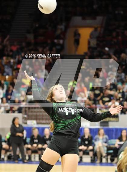 Thumbnail 2 in Fleming vs. Kit Carson (CHSAA 1A Final) photogallery.
