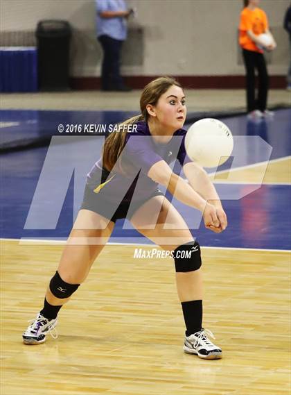 Thumbnail 2 in Fleming vs. Kit Carson (CHSAA 1A Final) photogallery.