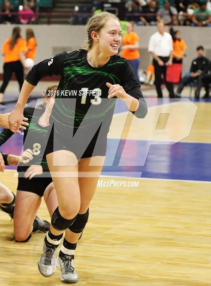 Thumbnail 2 in Fleming vs. Kit Carson (CHSAA 1A Final) photogallery.