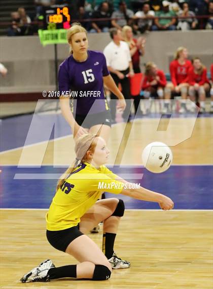 Thumbnail 1 in Fleming vs. Kit Carson (CHSAA 1A Final) photogallery.