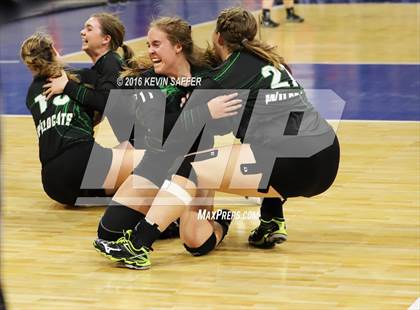 Thumbnail 3 in Fleming vs. Kit Carson (CHSAA 1A Final) photogallery.