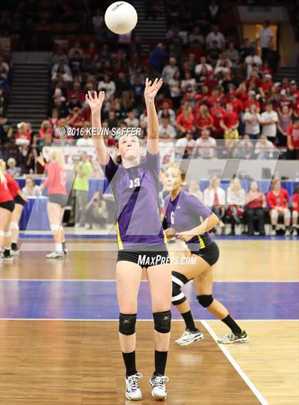 Thumbnail 2 in Fleming vs. Kit Carson (CHSAA 1A Final) photogallery.