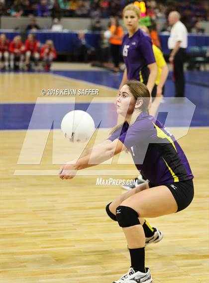 Thumbnail 2 in Fleming vs. Kit Carson (CHSAA 1A Final) photogallery.