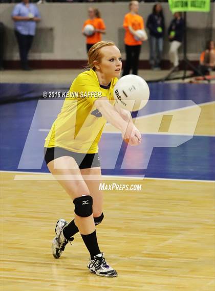 Thumbnail 1 in Fleming vs. Kit Carson (CHSAA 1A Final) photogallery.